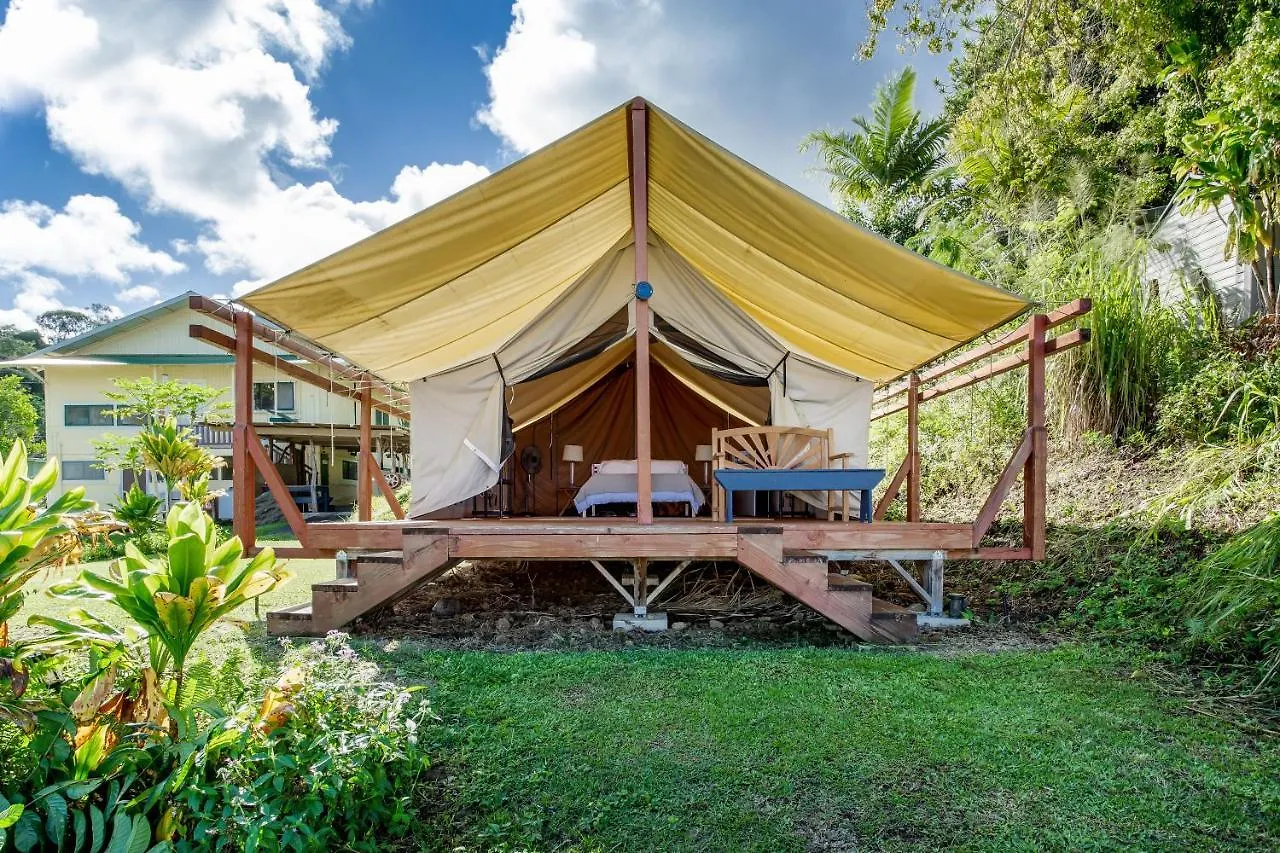 Waipi'O Lodge Kukuihaele